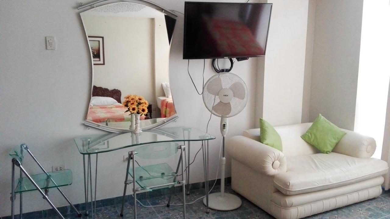 Bed and Breakfast Residencial El Sol De Los Pinos Trujillo Exterior foto
