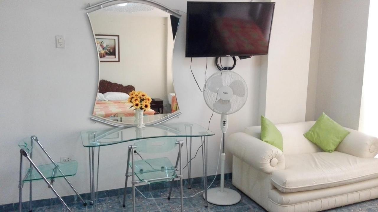 Bed and Breakfast Residencial El Sol De Los Pinos Trujillo Exterior foto